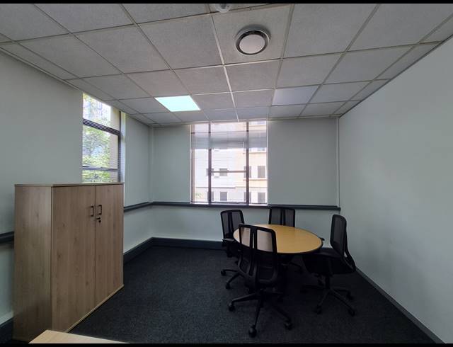 129M² OFFICE TO LET IN SANDTON CENTRAL